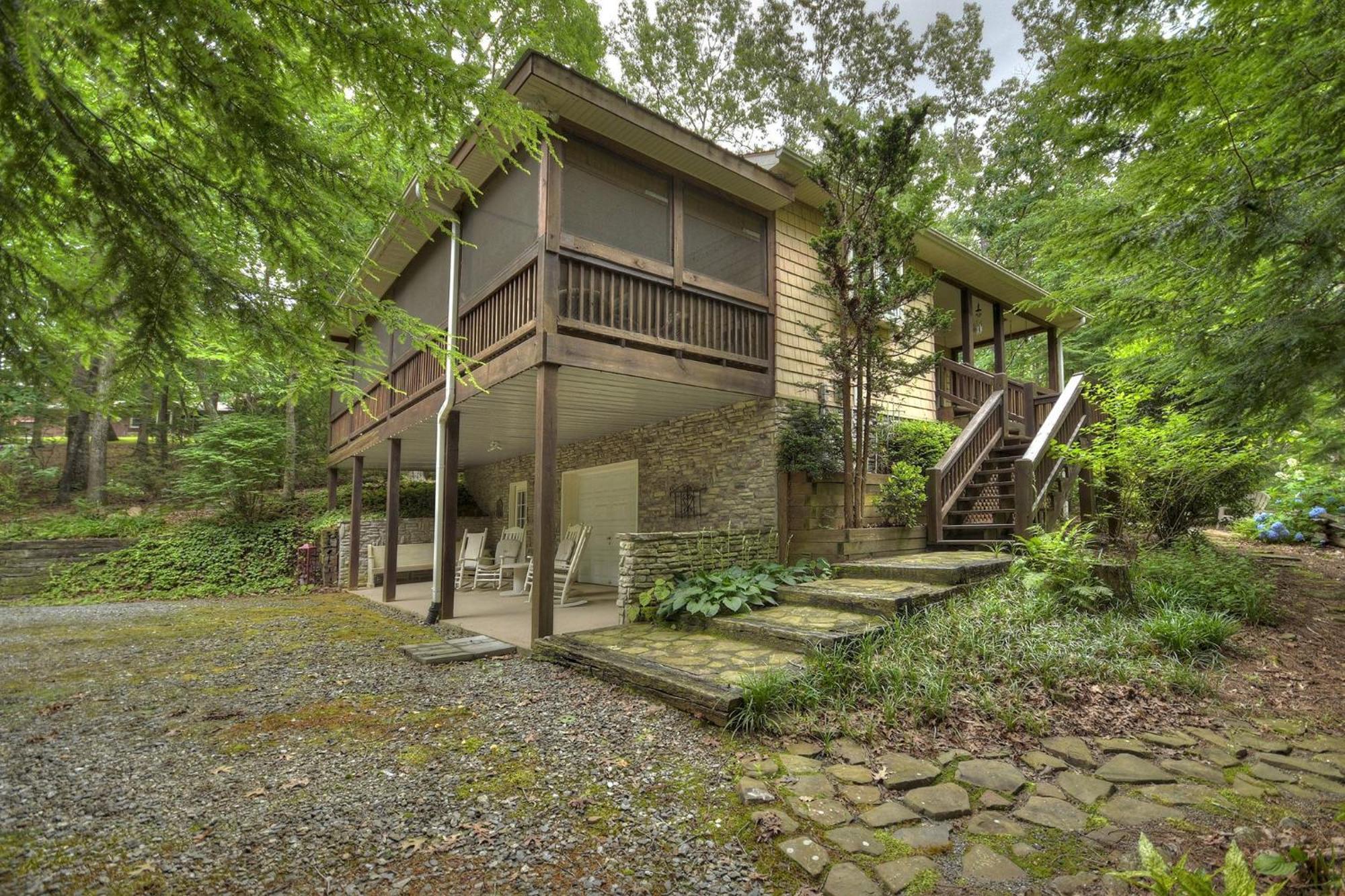 Southern Living Cottage Cozy Up By The Fire Relax On The Porch And Enjoy Peaceful Surroundings 블루리지 외부 사진