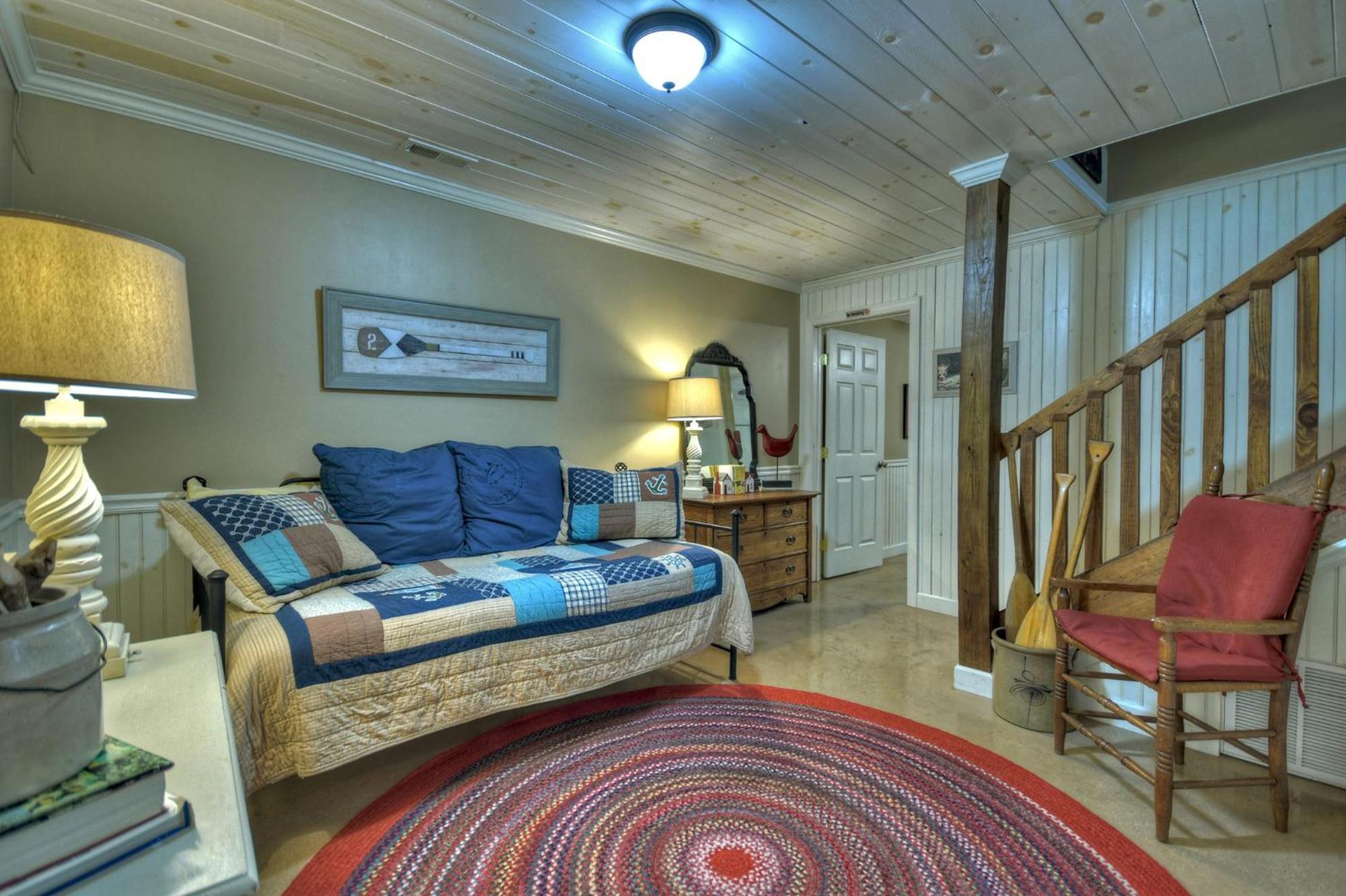 Southern Living Cottage Cozy Up By The Fire Relax On The Porch And Enjoy Peaceful Surroundings 블루리지 외부 사진