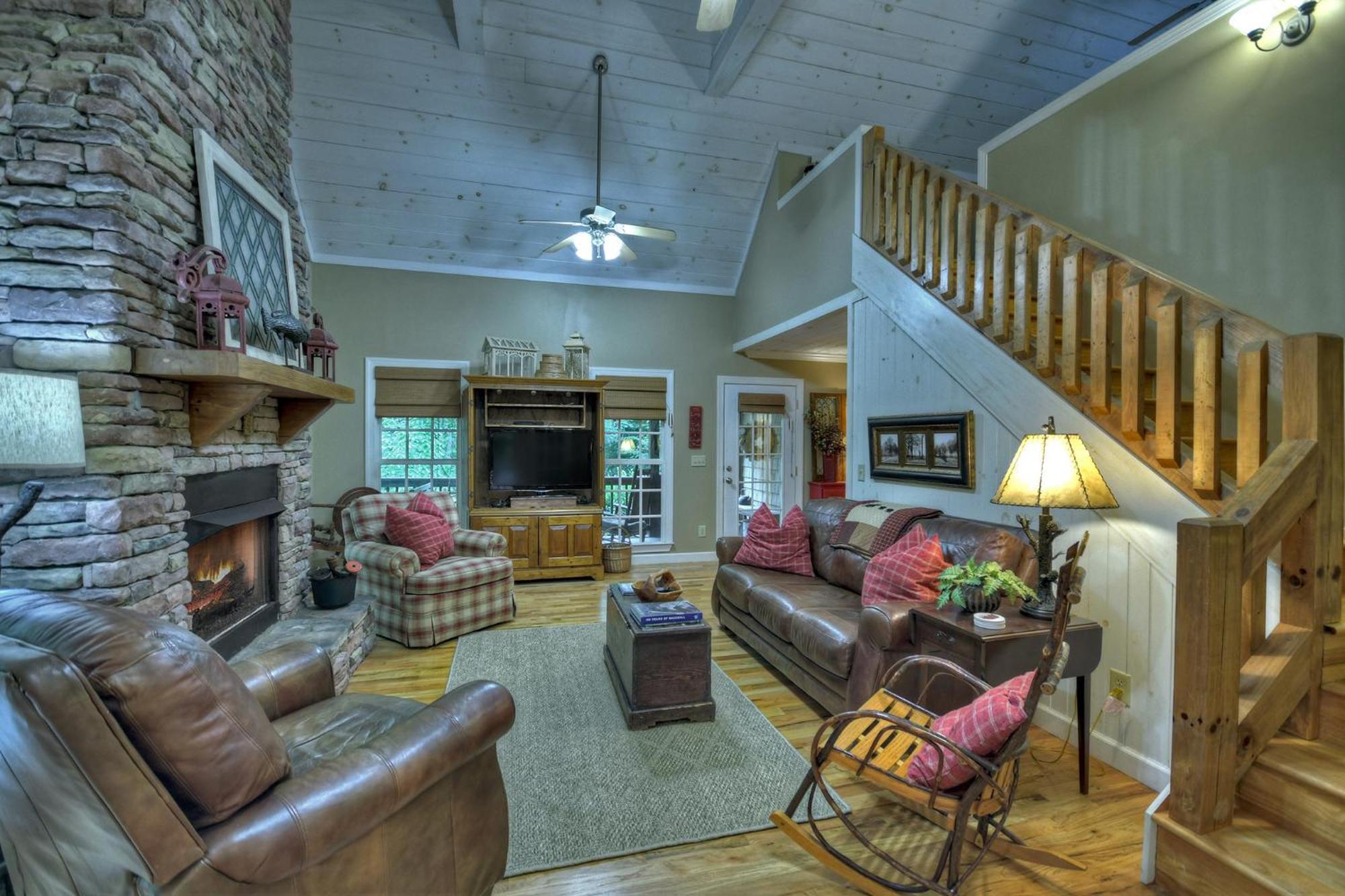 Southern Living Cottage Cozy Up By The Fire Relax On The Porch And Enjoy Peaceful Surroundings 블루리지 외부 사진