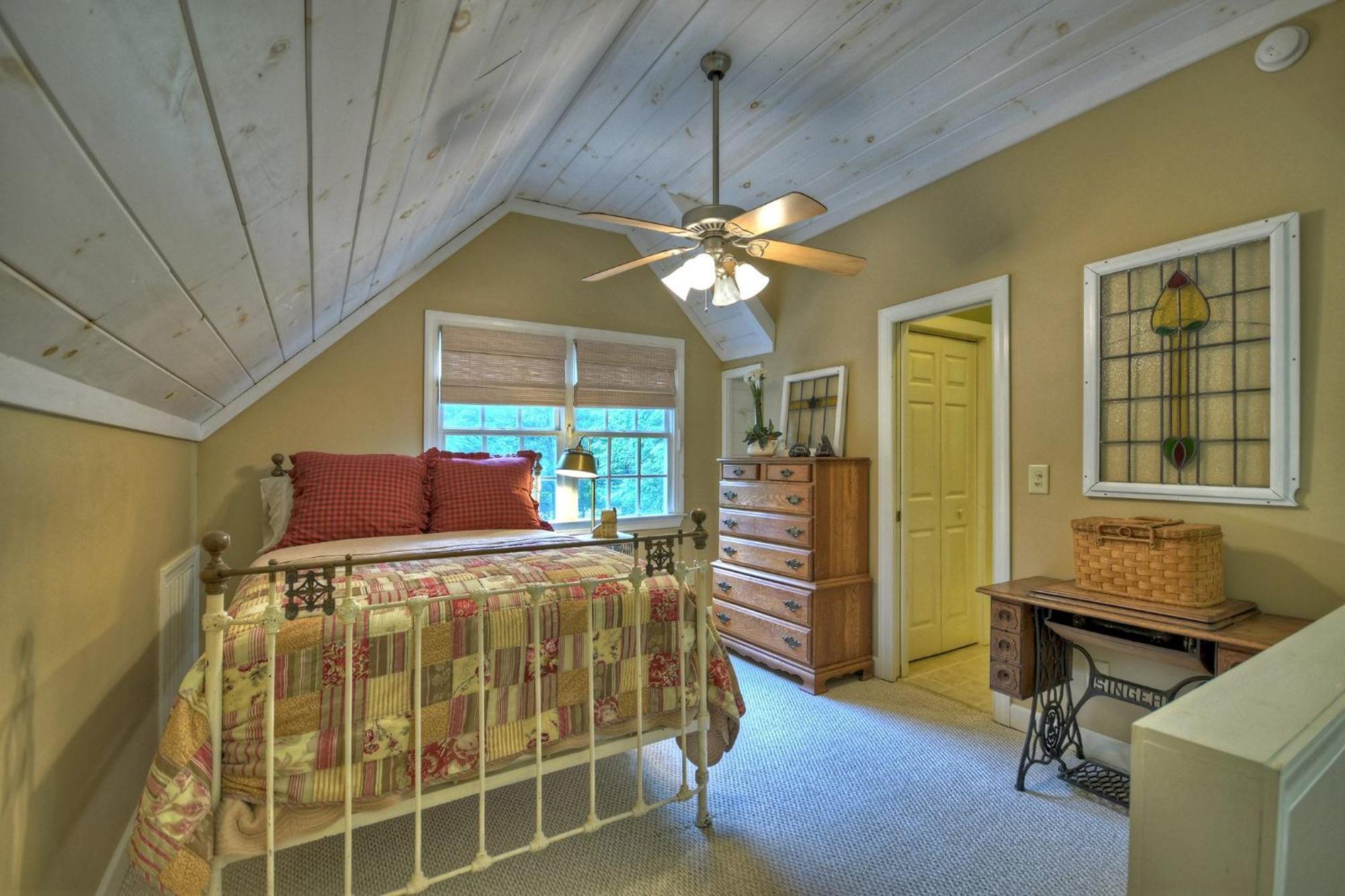 Southern Living Cottage Cozy Up By The Fire Relax On The Porch And Enjoy Peaceful Surroundings 블루리지 외부 사진