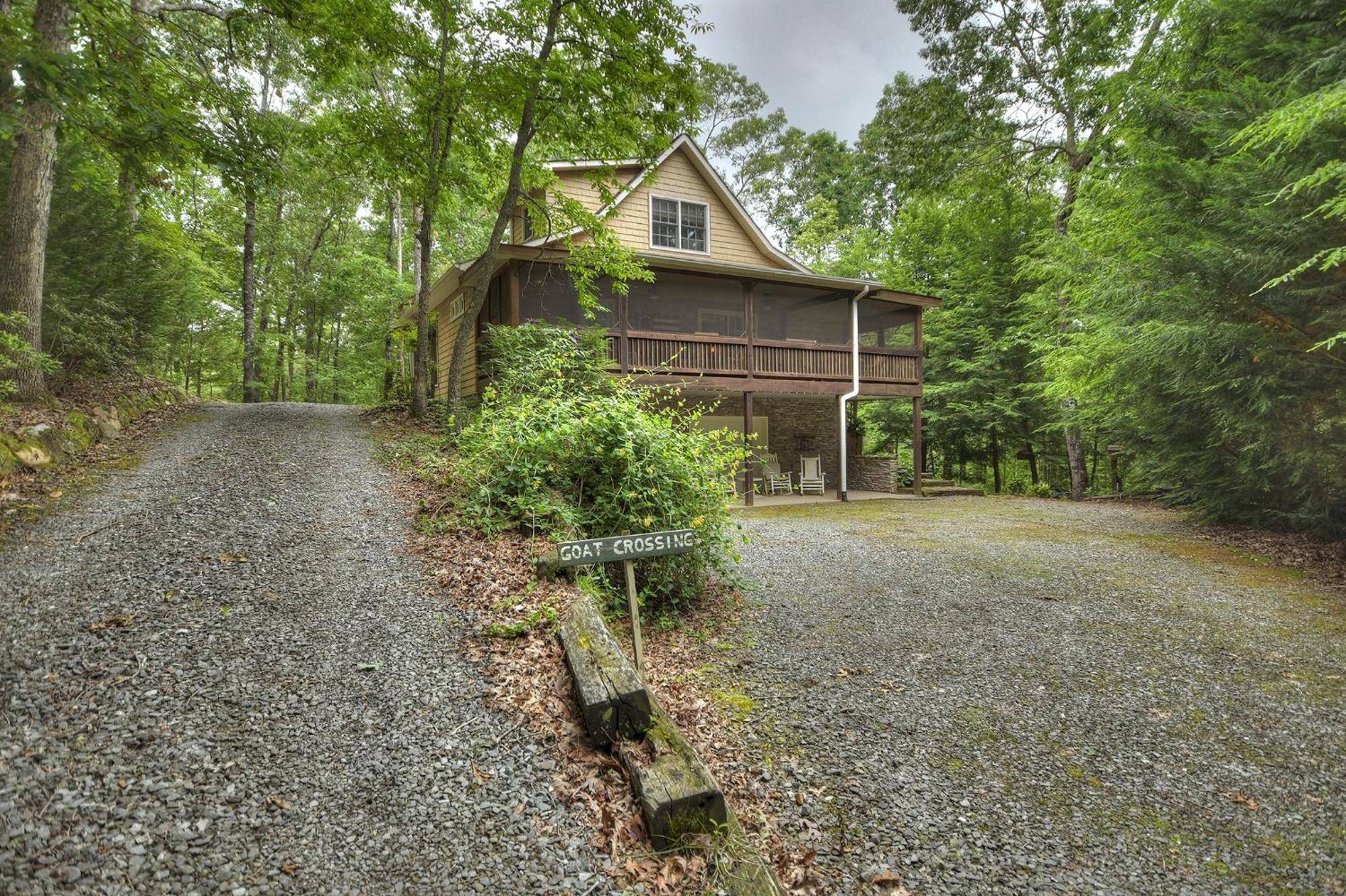 Southern Living Cottage Cozy Up By The Fire Relax On The Porch And Enjoy Peaceful Surroundings 블루리지 외부 사진
